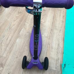Maxi micro scooter is in good condition and come with pony cover head . Collect in BR5 area.