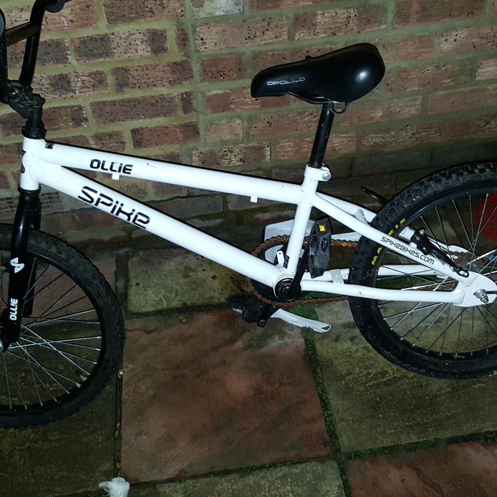 ollie spike bmx white