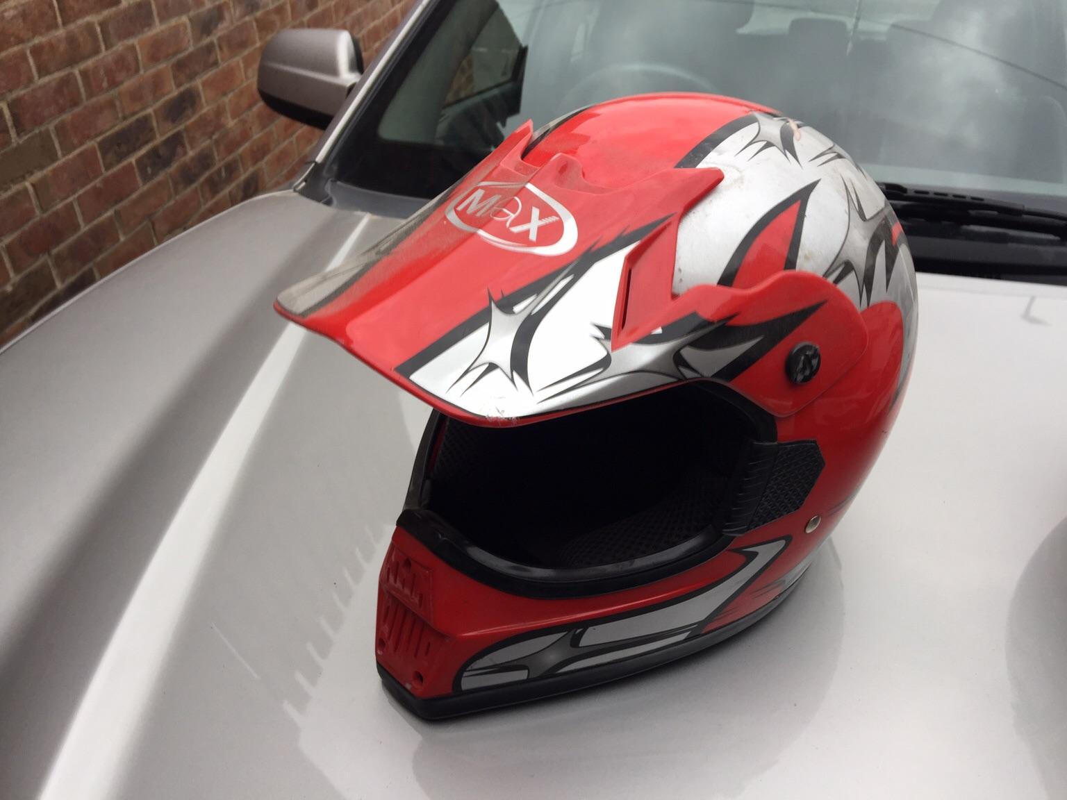 Moto Cross Helmets in Bassetlaw für 15,00 £ zum Verkauf Shpock DE