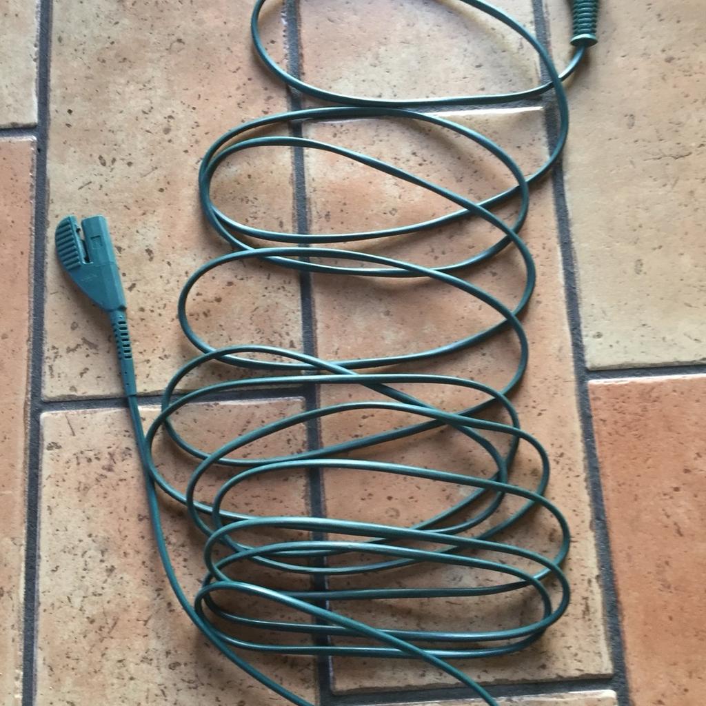 Folletto Vorwerk Vk 136 in 2378 Fiumicino for €300.00 for sale