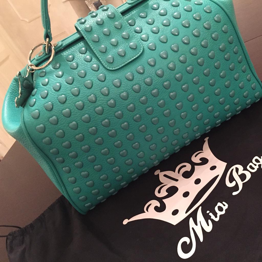 La on sale mia bag