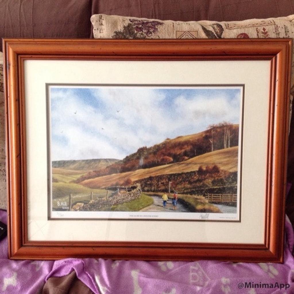 A Beautiful limited edition print, Titled "The Glow of a Winter Sunset" (2000)
By local Tameside artist Brian Hill. Numbered 31 of 500 The Frame is perfect and the Picture is perfect and ready to hang. The Proof of Authenticity Certificate is at the rear of picture personally signed by the artist.
Measures 65cm (25.5inch) wide x 52cm (20.5inch) tall.
Collection Only "Reduced" £14 Cash on Collection Only
Collection within 48 Hours of Agreeing to Buy or will re-list.