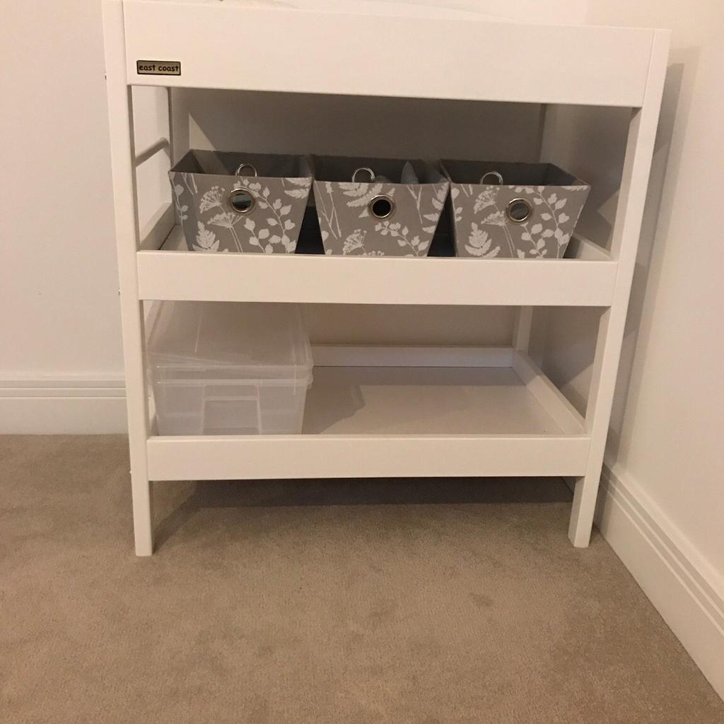 East coast changing table in Chelmsford für £ 50,00 zum Verkauf Shpock AT