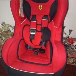 Vendo seggiolino auto in ottime condizioni marcato Ferrari 9/18 kg