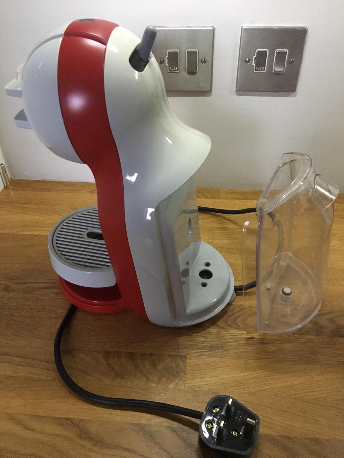 Nescafe dulce gusto coffee machine in W9 Westminster für 5,00 £ zum