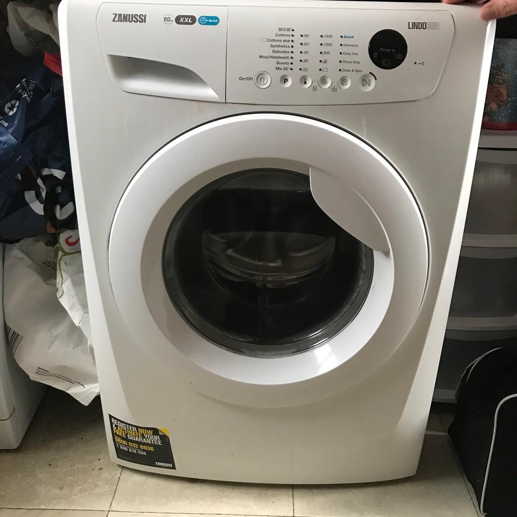 ZANUSSI lindo 300 10kg washing machine!! in PE26 Bury for £150.00 for