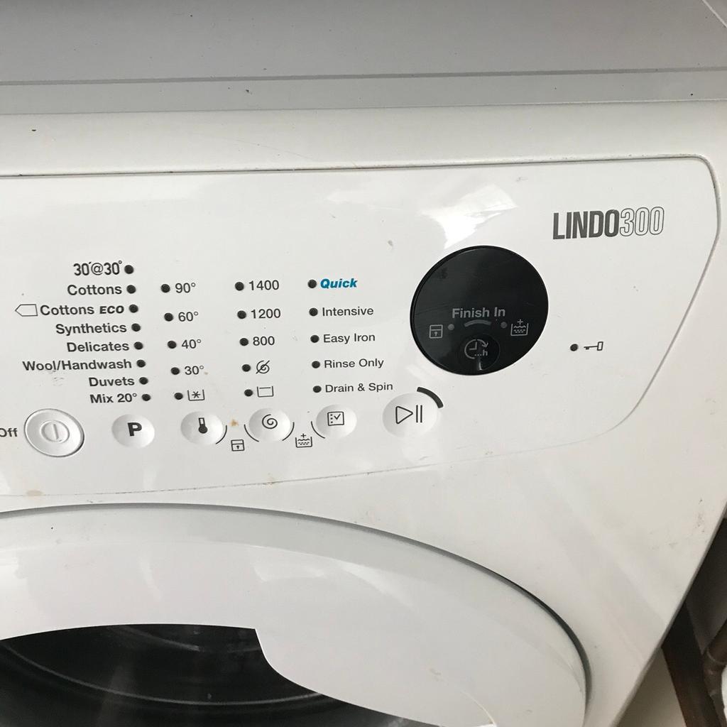ZANUSSI lindo 300 10kg washing machine!! in PE26 Bury for £150.00 for