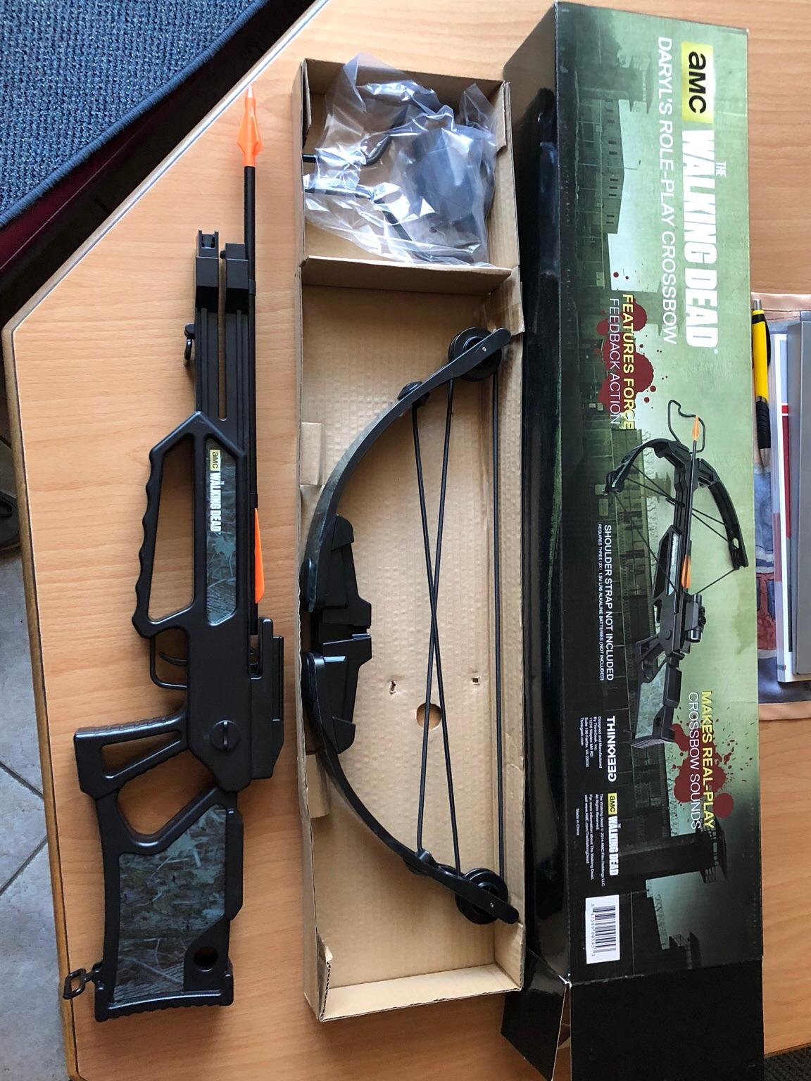 Deko Armbrust The Walking Dead mit Sound in 8600 Utschtal for €28.00 ...