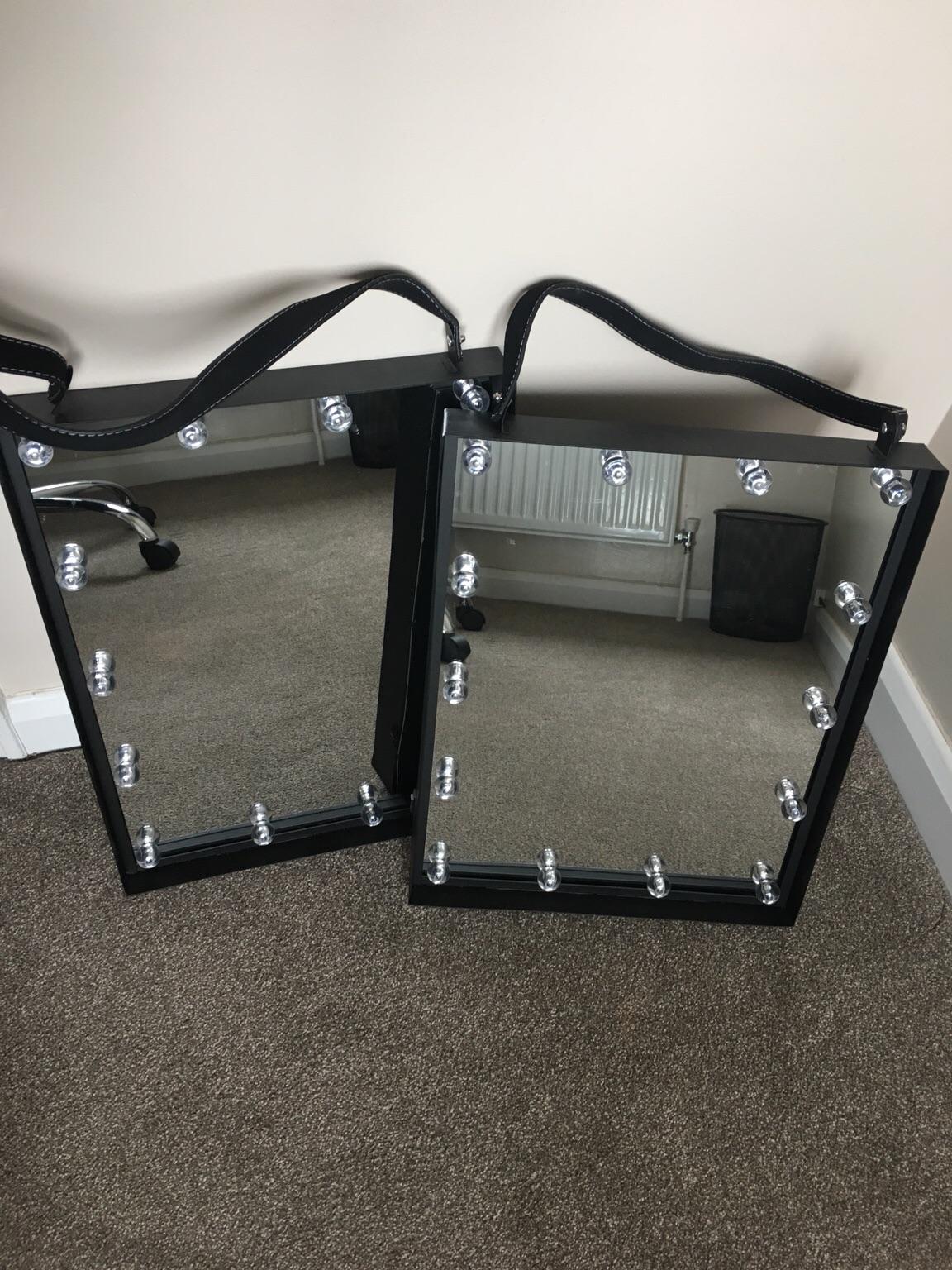 Light bulb Mirrors in B97 Redditch für £ 15,00 zum Verkauf Shpock AT