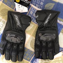 Brand new gloves 
Size XL