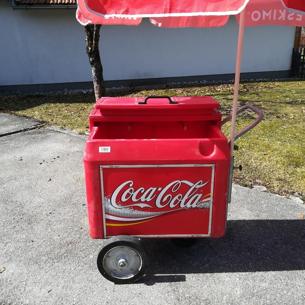 Coca Cola Kühlbox mit Coca Cola Sonnenschirm in 4020 Linz für € 245,00 ...