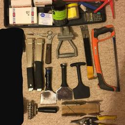 Only selling as floor layer of 14 years moved on to other work. Includes; staples, 9/11 hammer staples, straight blades, conco and ring pins x3, hammer staplers x2, bolsters x3, join spike roller, metal mitre bloke, gripper cutters, eye witness, carpet puller, tack lifter, mastic gun, hacksaw. With toolbox. And various other bits and pieces in picture. Welcome to view.