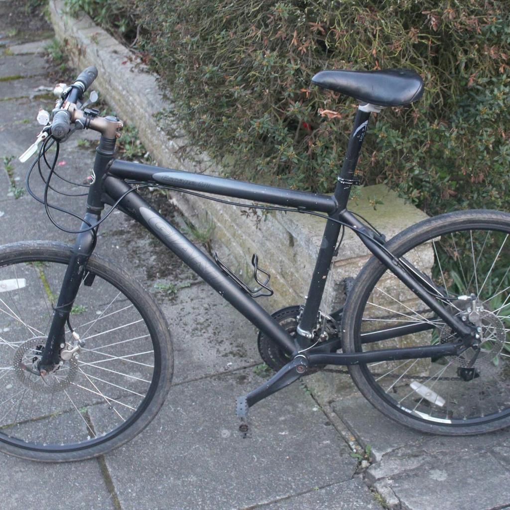 Giant escape M1 Bike in KT9 Thames for £135.00 for sale | Shpock