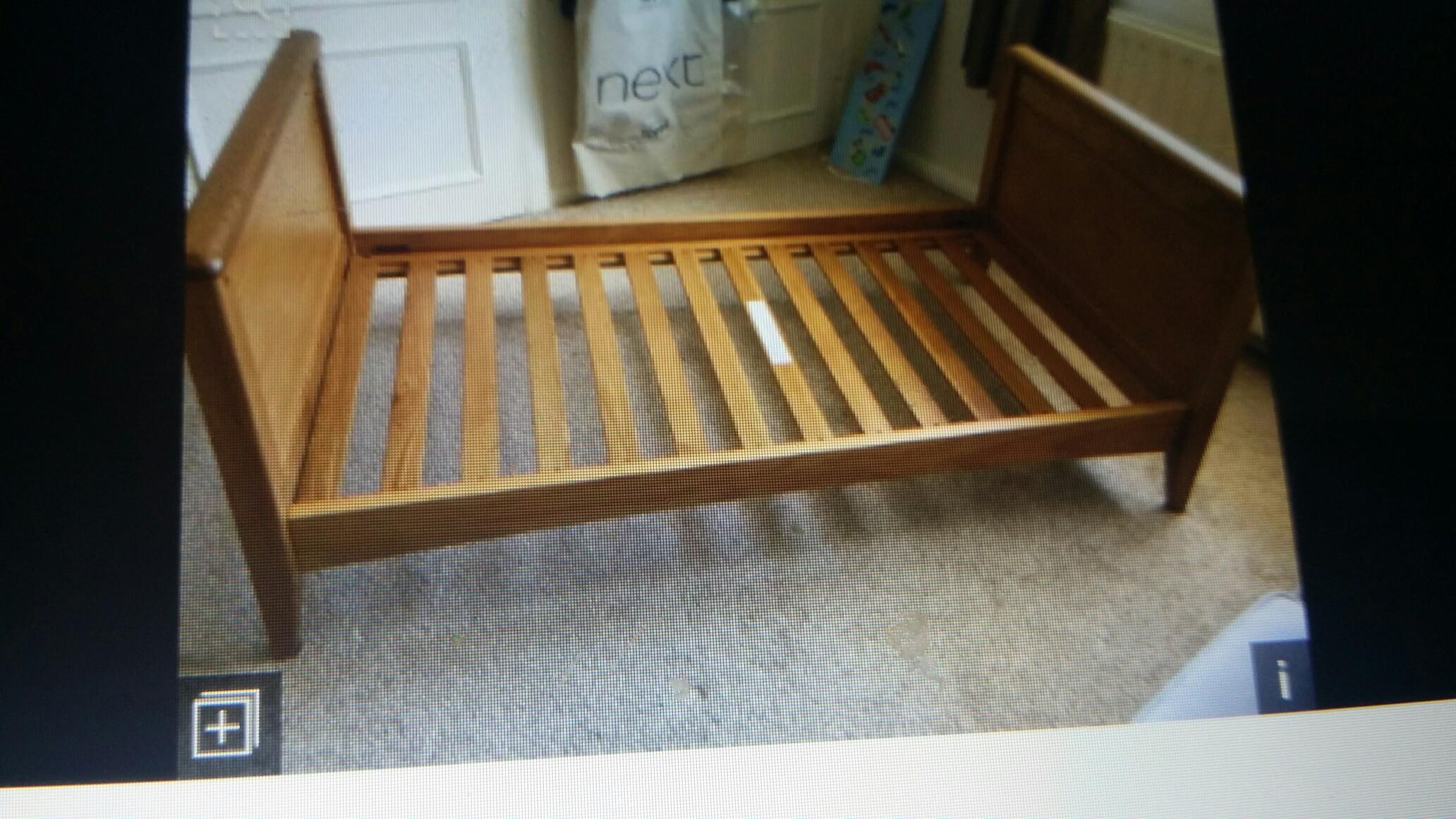 Mamas and papas newhampton cot outlet bed