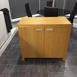 A solid veneer cupboard that’s a light oak colour, originally bought from Next in fantastic condition. Dimensions are:
H-31.5cm
L-35cm
W-18cm