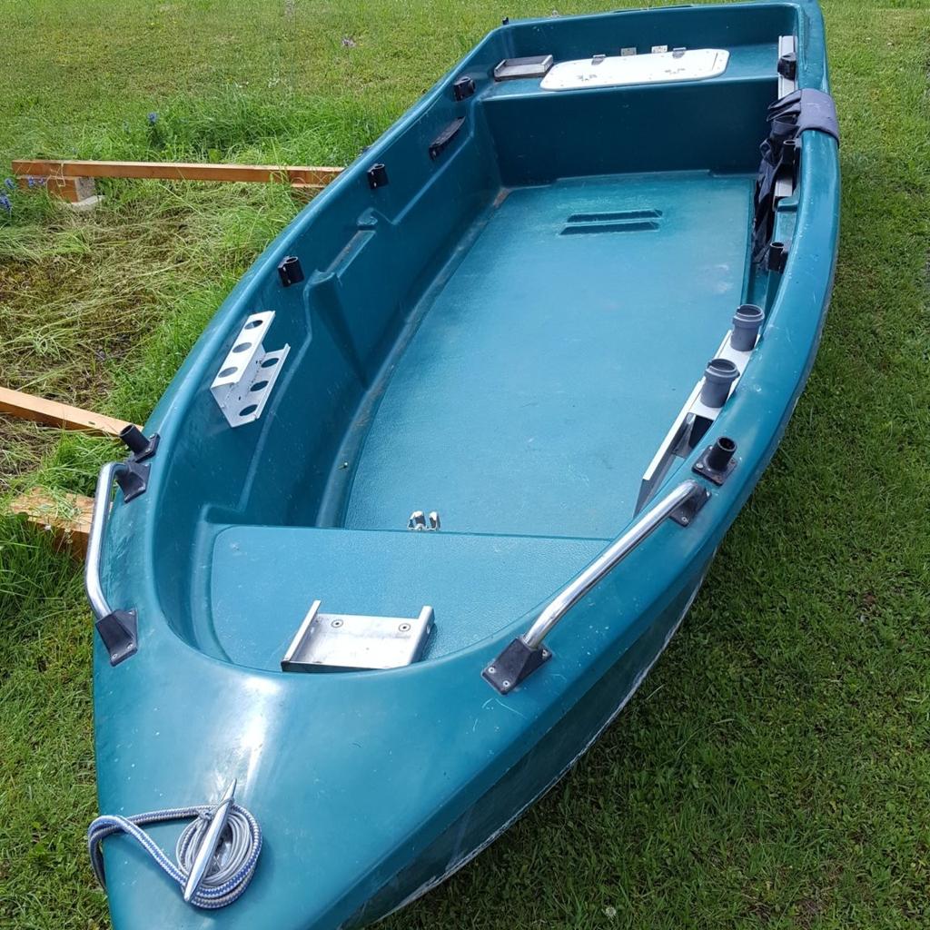 Höfner GFK Boot 410 in 5201 Seekirchen am Wallersee für € 600,00 zum