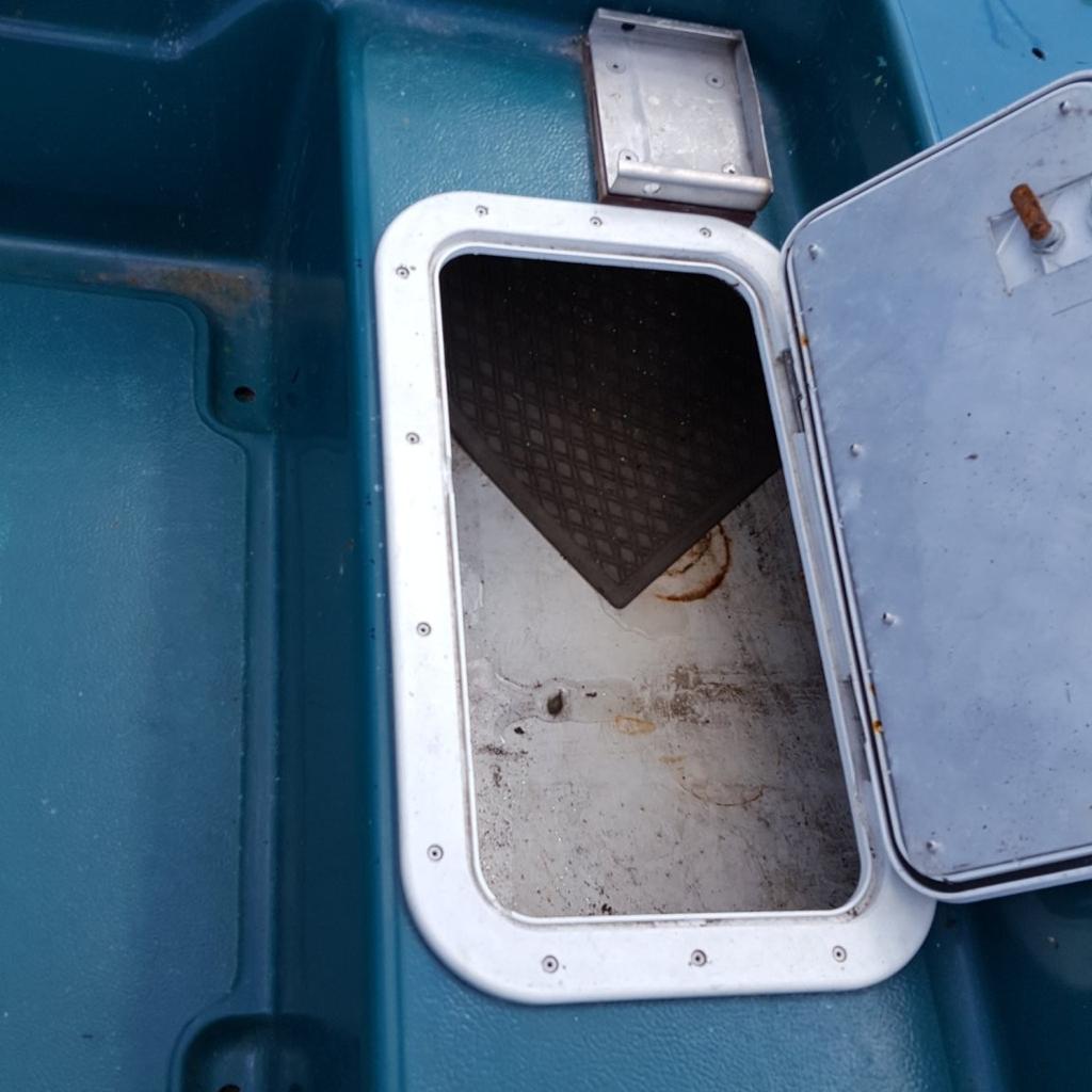 Höfner GFK Boot 410 in 5201 Seekirchen am Wallersee für € 600,00 zum