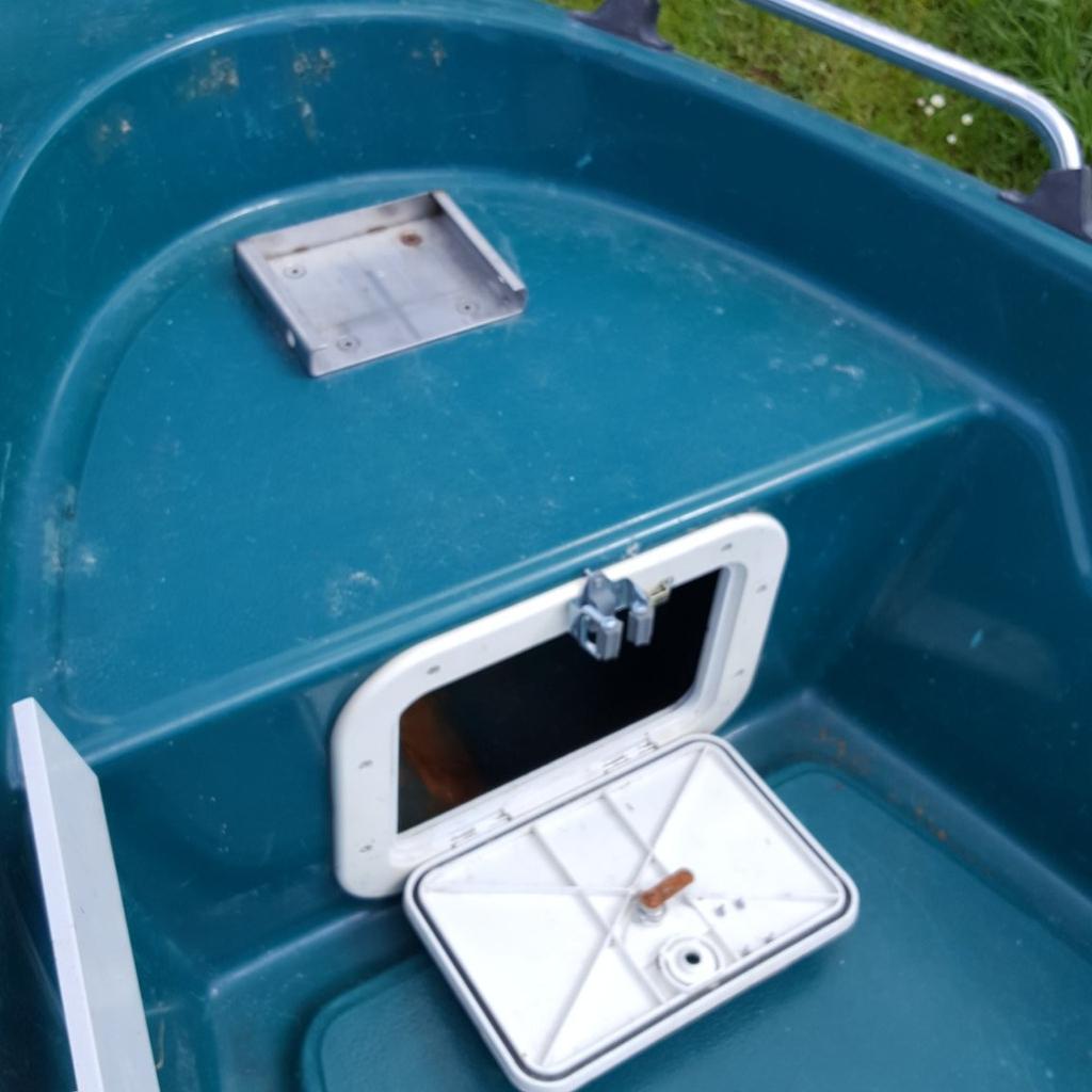 Höfner GFK Boot 410 in 5201 Seekirchen am Wallersee für € 600,00 zum