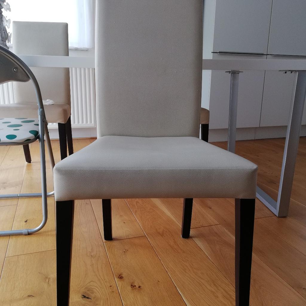 5 Stühle in 6890 Lustenau für gratis zum Verkauf | Shpock DE