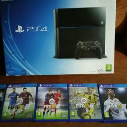 Ps4 & 5 games full working order.
1 controller and all leads.
Very light use bought in January. 
Comes with fifa 14 to 18