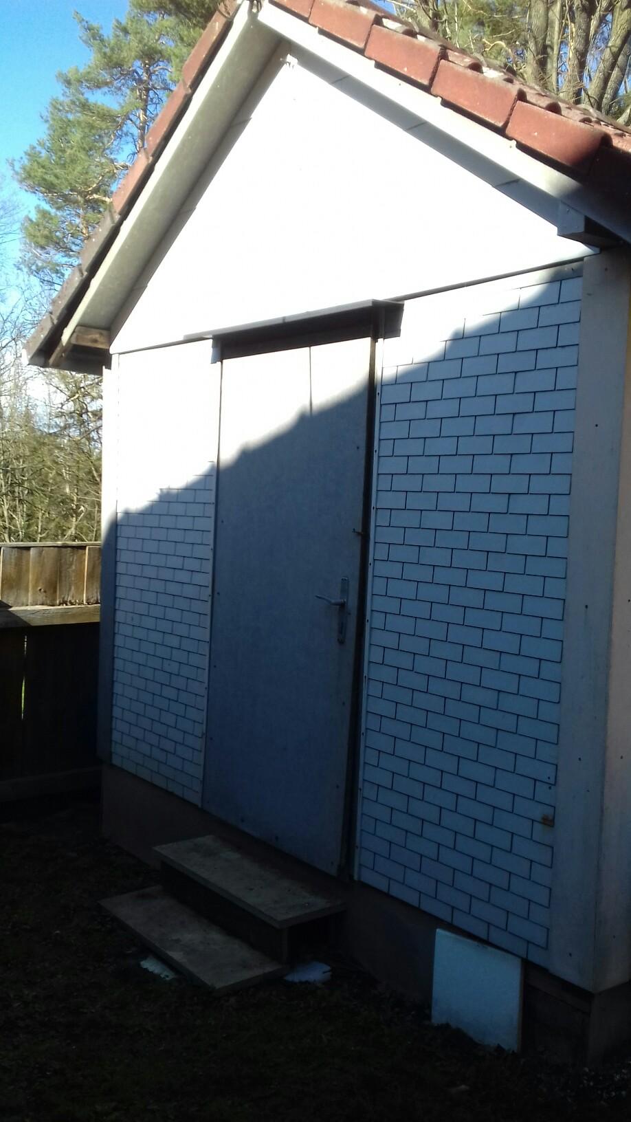 Großes Gartenhaus zu verschenken in 3813 Dietmanns for free for sale