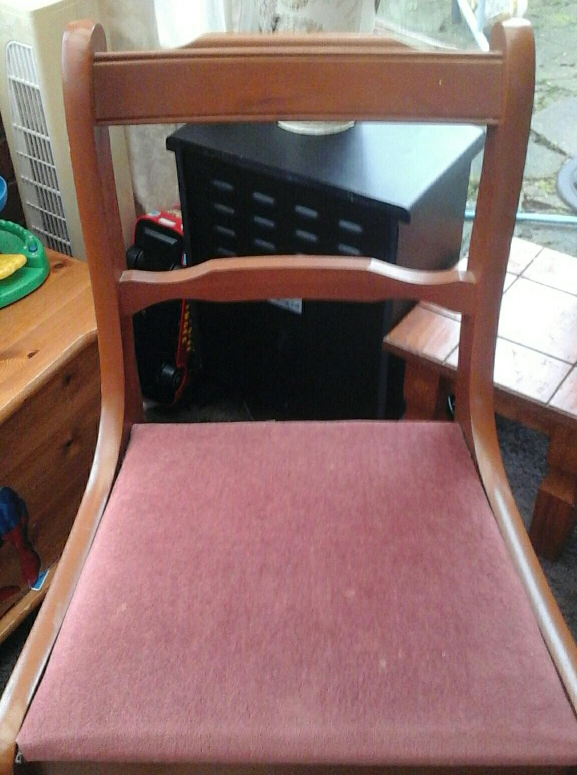 Chairs in TF2 Telford for £15.00 for sale Shpock
