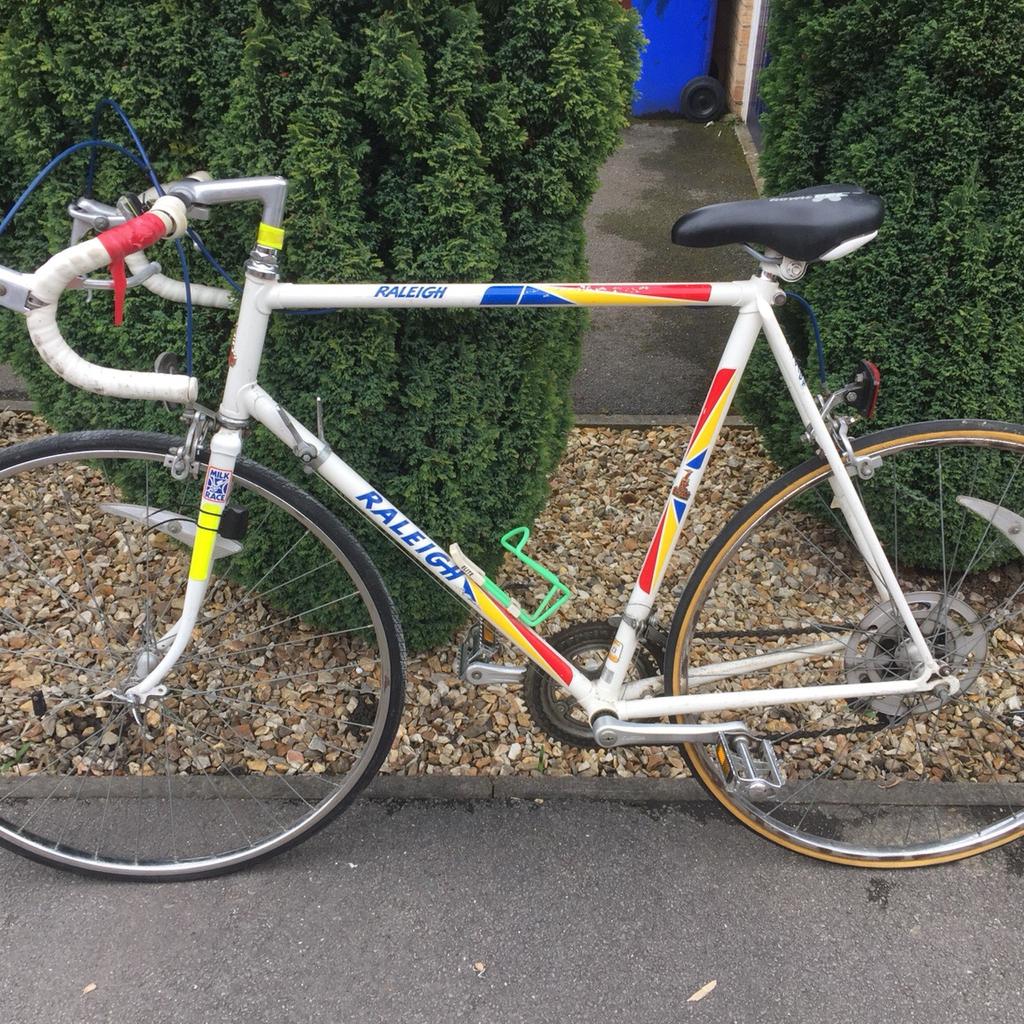 Vintage Raleigh Milk Race Special racing bike in S35 Sheffield for