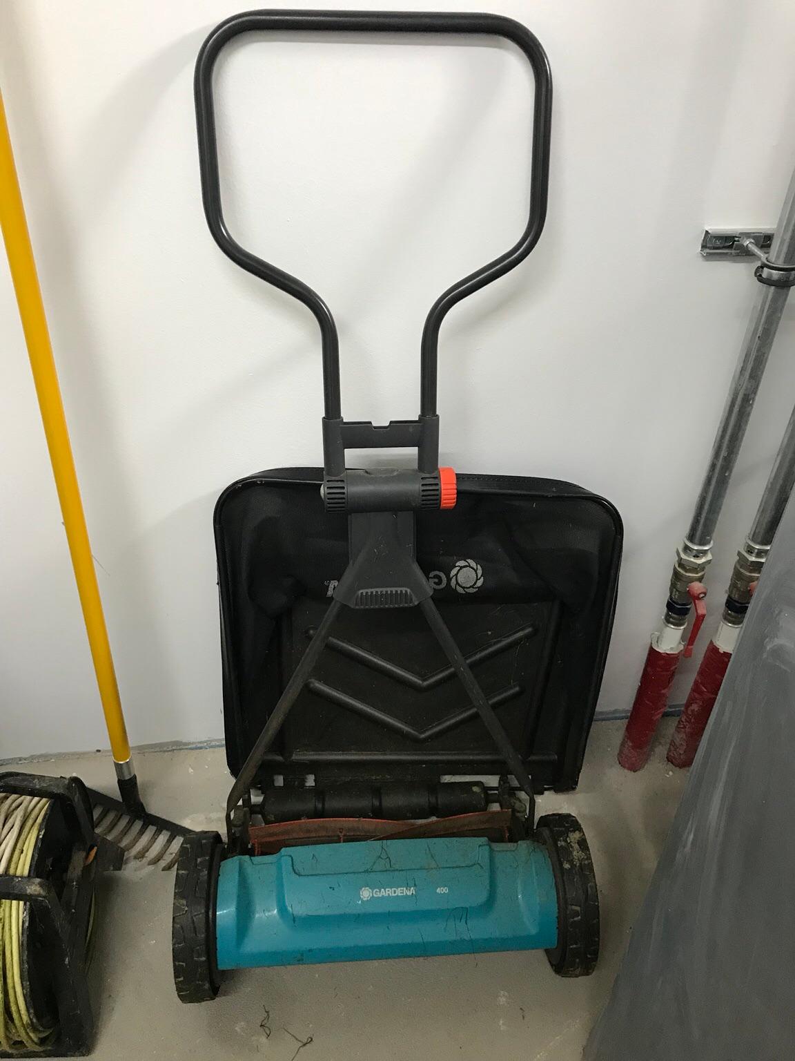 Gardena 400 Handrasenmäher in 8435 Wagna für 30,00 € zum Verkauf