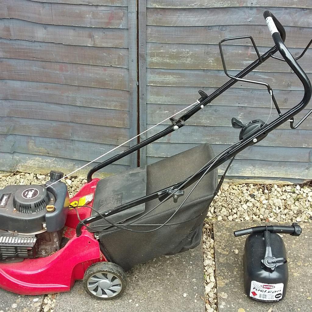 Mountfield 414 petrol mower hot sale