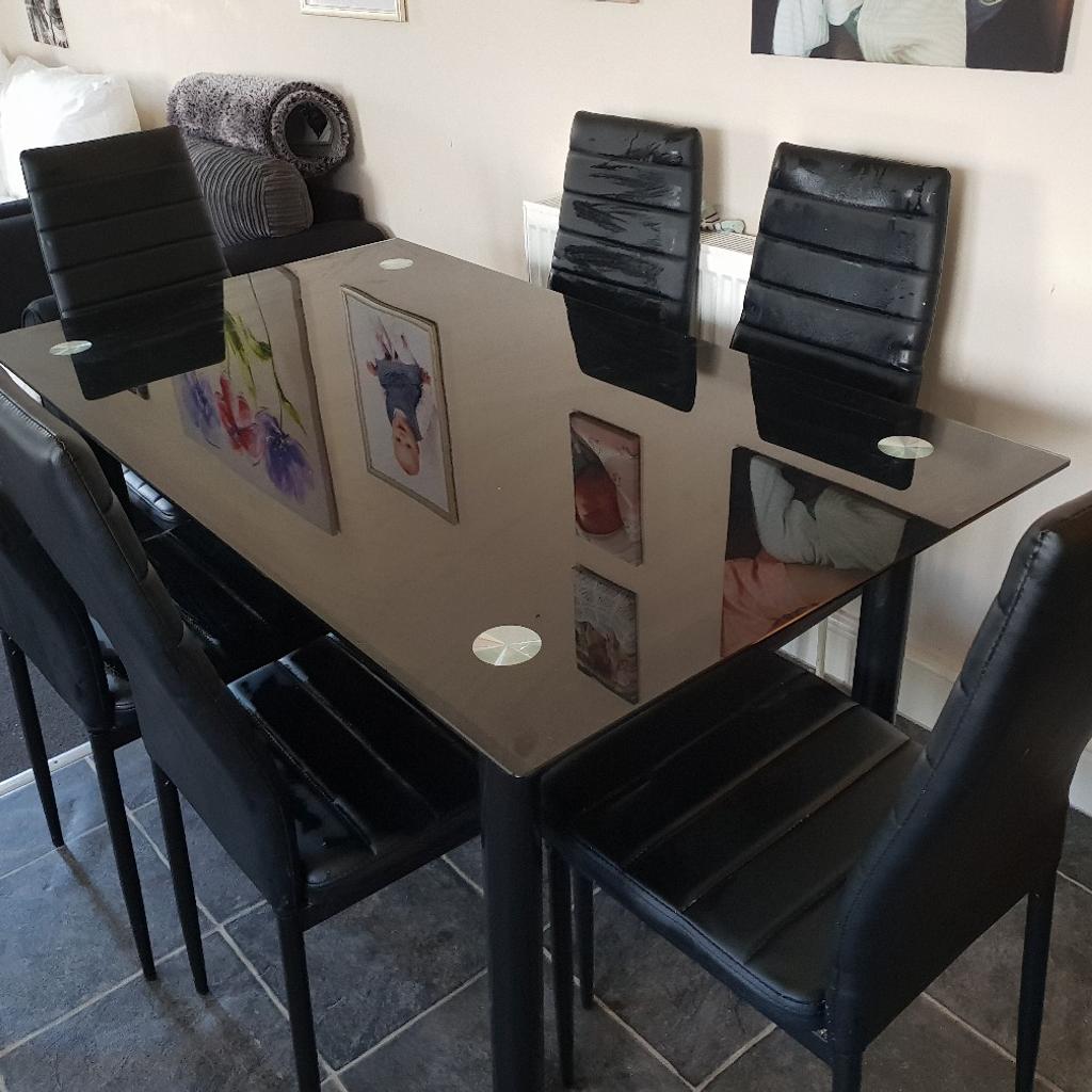 Glass dining table and 6 chairs in TN34 Hastings for £50.00 for sale