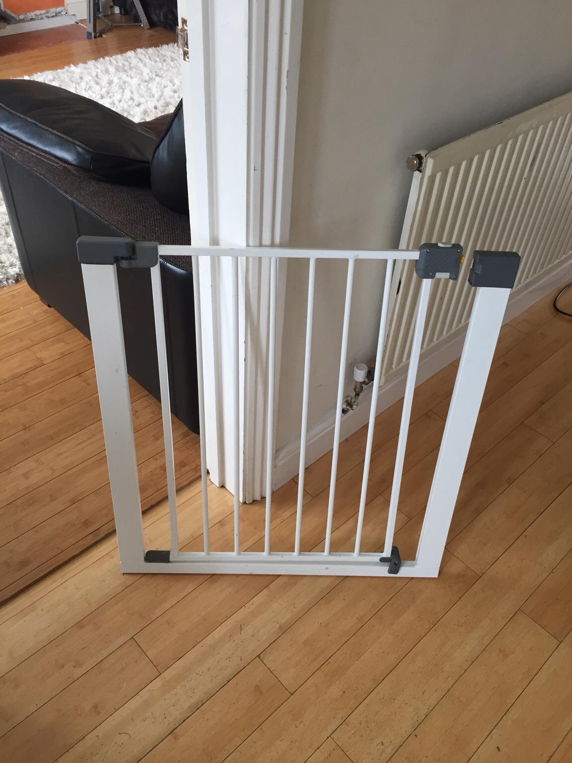 Safety 1st Stair Gate in SS16 Basildon für 10,00 £ zum Verkauf Shpock DE