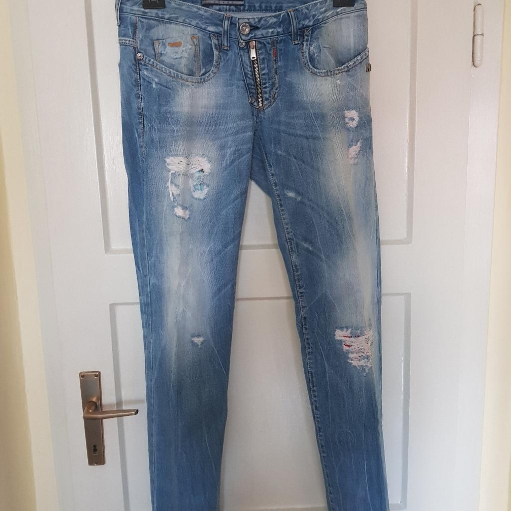 Karl on sale mommoo jeans