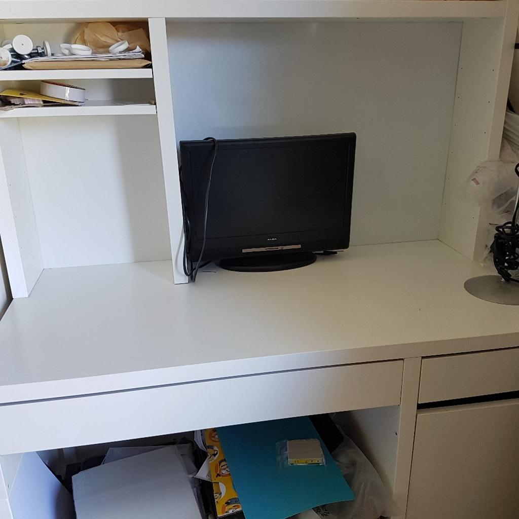 Ikea micke desk with topper in B32 Birmingham for £50.00 for sale Shpock