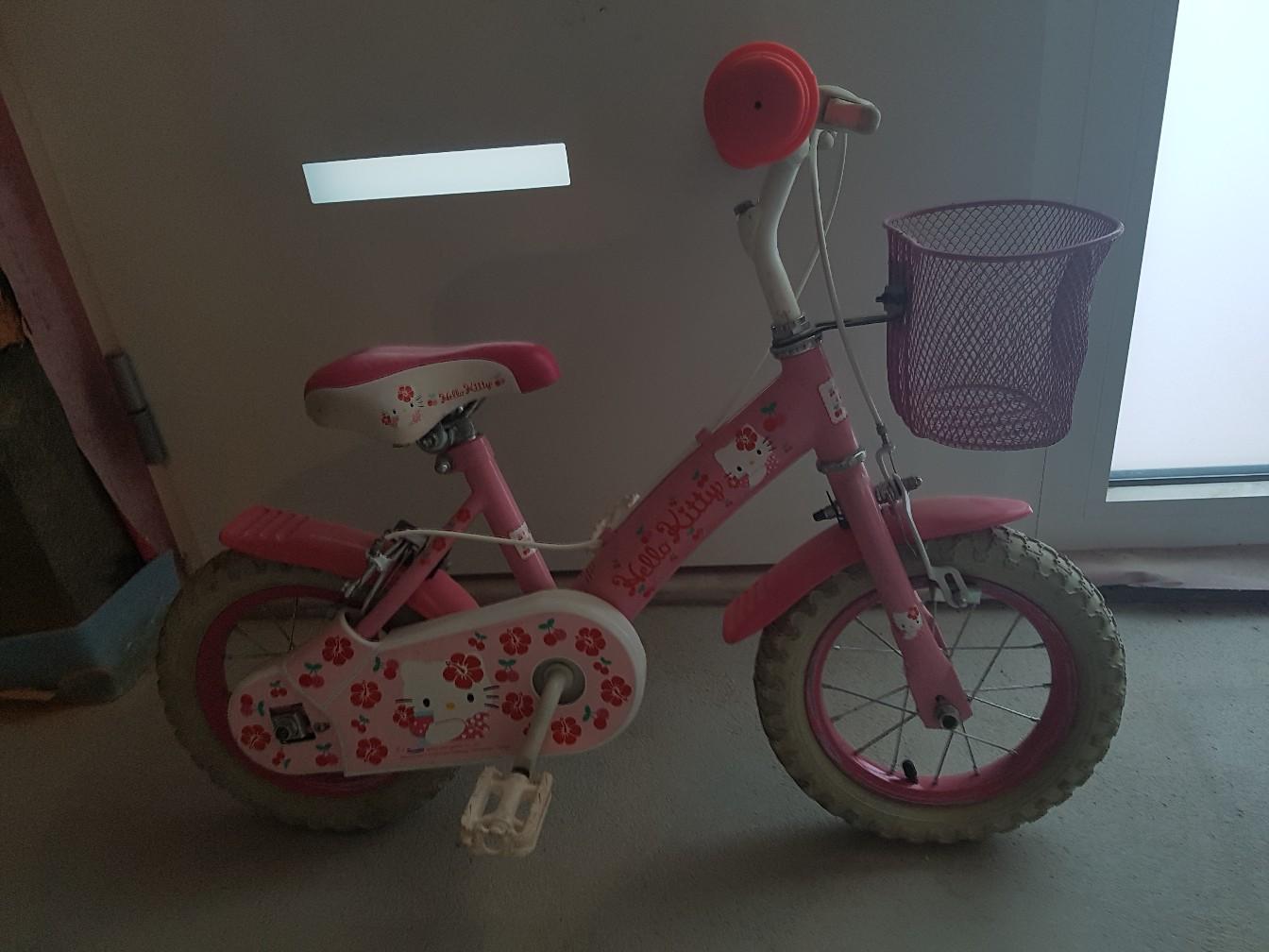  Foto zu Hello Kitty Mädchen Fahrrad 12 Zoll in 7053 Hornstein für 40,00 € zum 