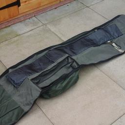Carp Fishing rod case. Can hold 2 x 12/13 foot Rods already with reels attached. handle for carrying. In excellent condition as hardly used.