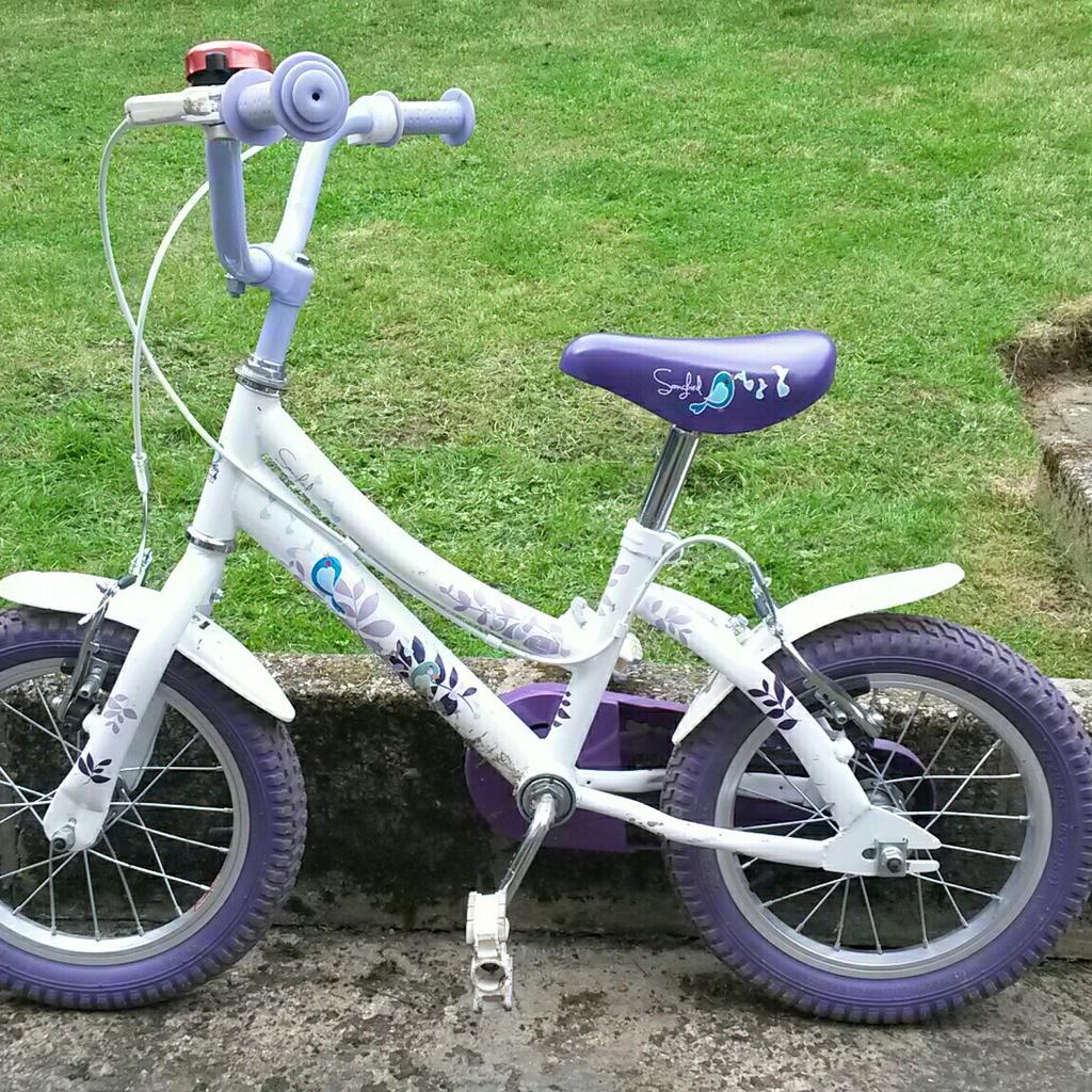 Girls Raleigh songbird 14 inch bike in NN29 Wellingborough for 5.00 for sale Shpock