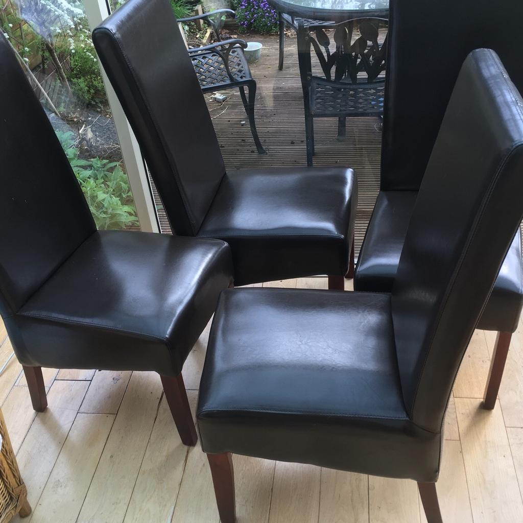 4 dinner table chairs , black in GL52 Tewkesbury für £ 15,00 zum