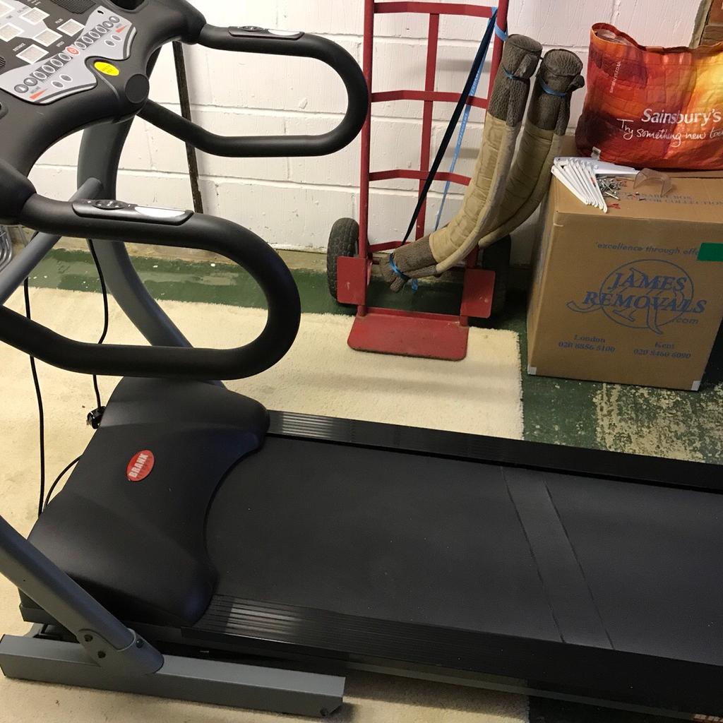 Branx fitness cardio online pro treadmill