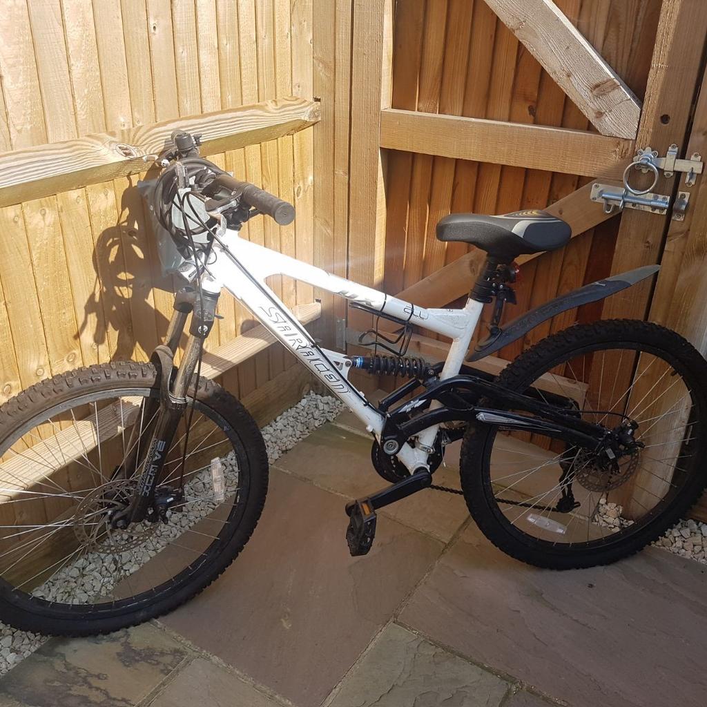 Saracen raw sale dx mountain bike