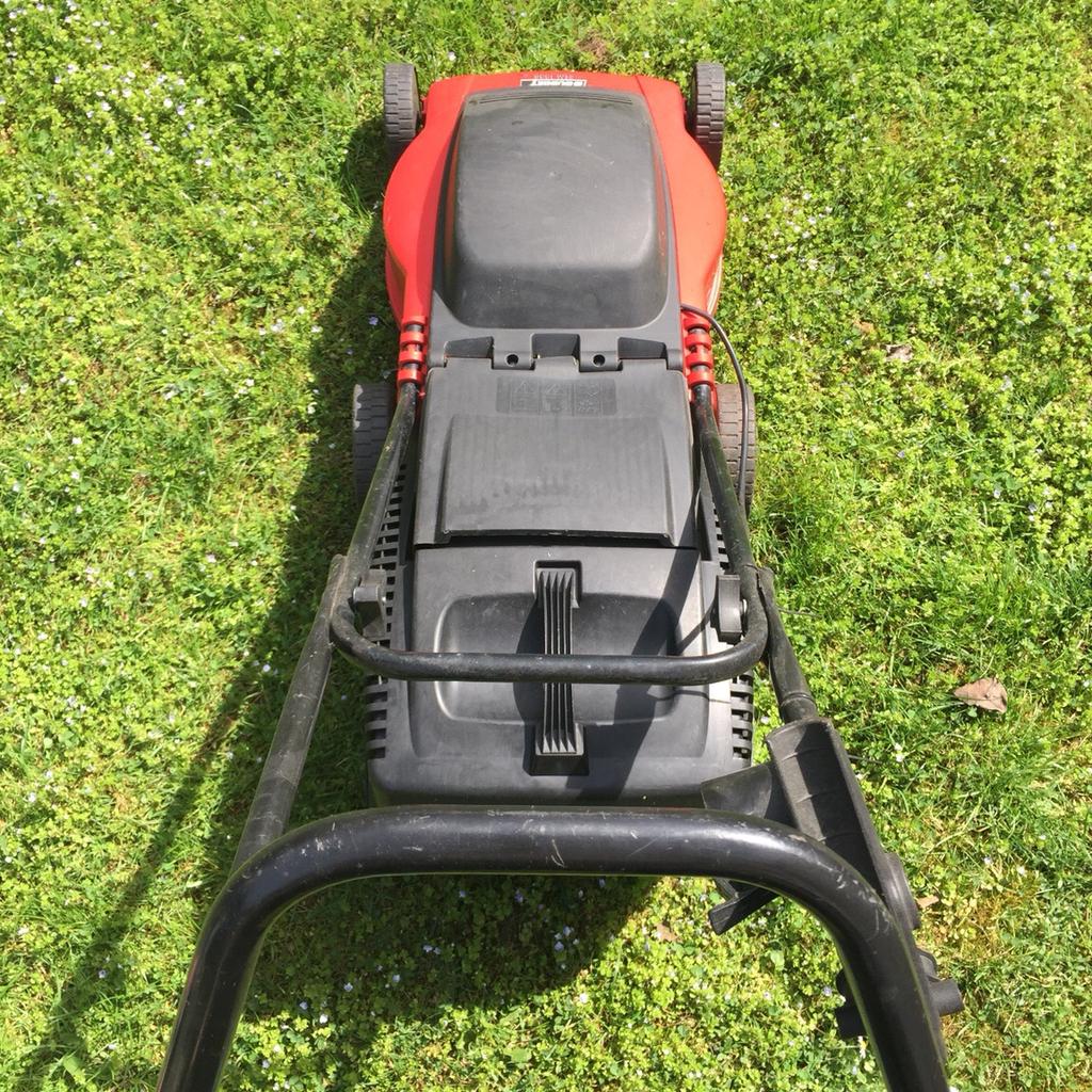 Elektro Rasenmäher Budget BEM 1338 mit 1300 W in 81735 München für 20