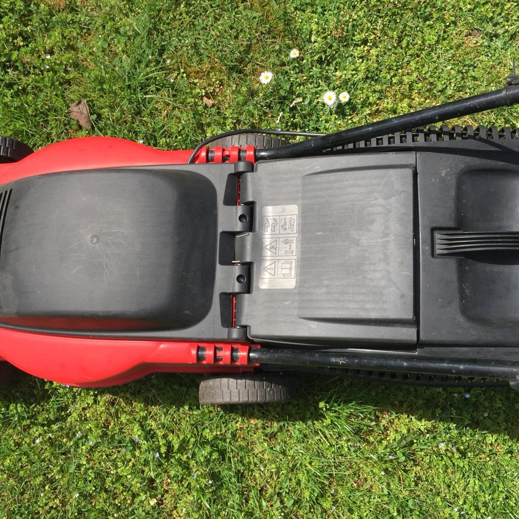 Elektro Rasenmäher Budget BEM 1338 mit 1300 W in 81735 München für 20
