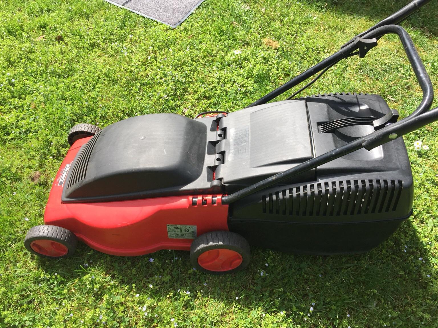 Elektro Rasenmäher Budget BEM 1338 mit 1300 W in 81735 München für 20