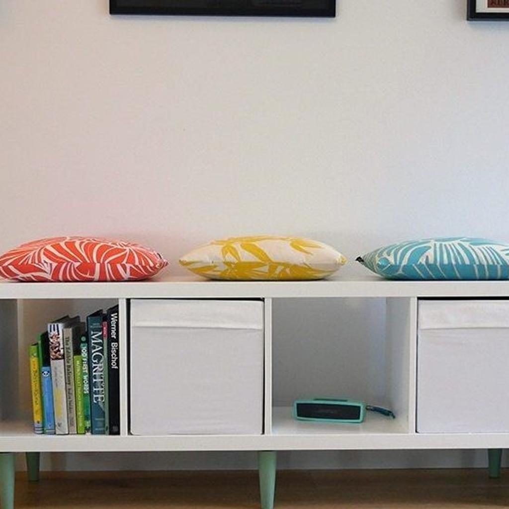 White IKEA KALLAX Shelving Unit (collection) in TW9 Thames für 15,00 £ zum Verkauf Shpock DE