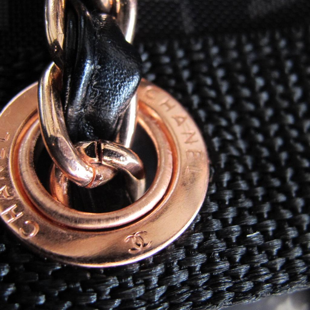 Orig CHANEL Maxi Mesh Bag VIP Gift rose in 53639 Konigswinter fur 189 00 zum Verkauf Shpock DE