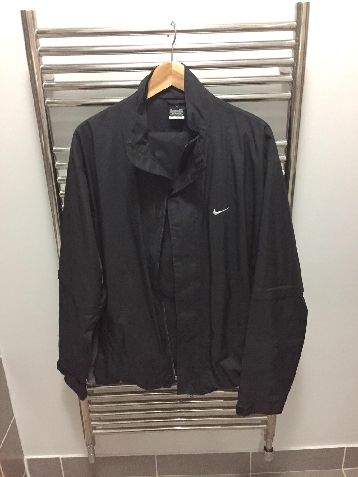 Nike Storm Fit Golf Waterproof Suit Large in HA1 Harrow für 30,00 £ zum Verkauf Shpock DE