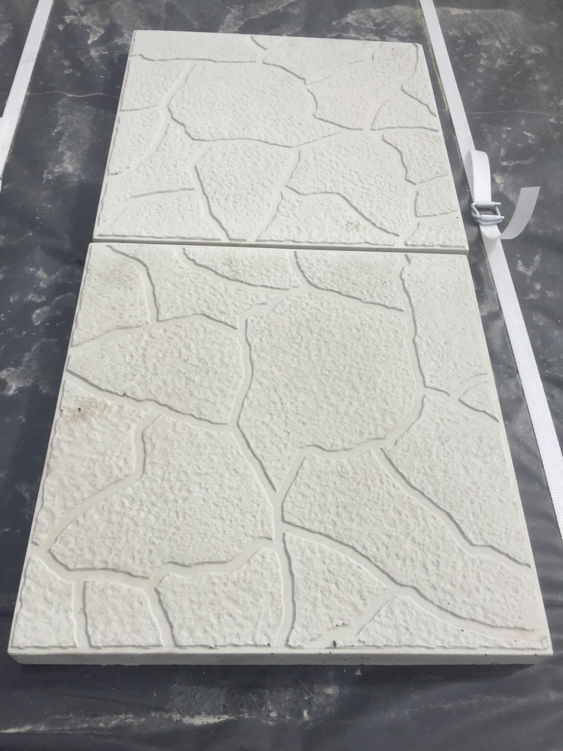 Paving slabs 30x30cm in CH46 Wirral for £2.00 for sale Shpock