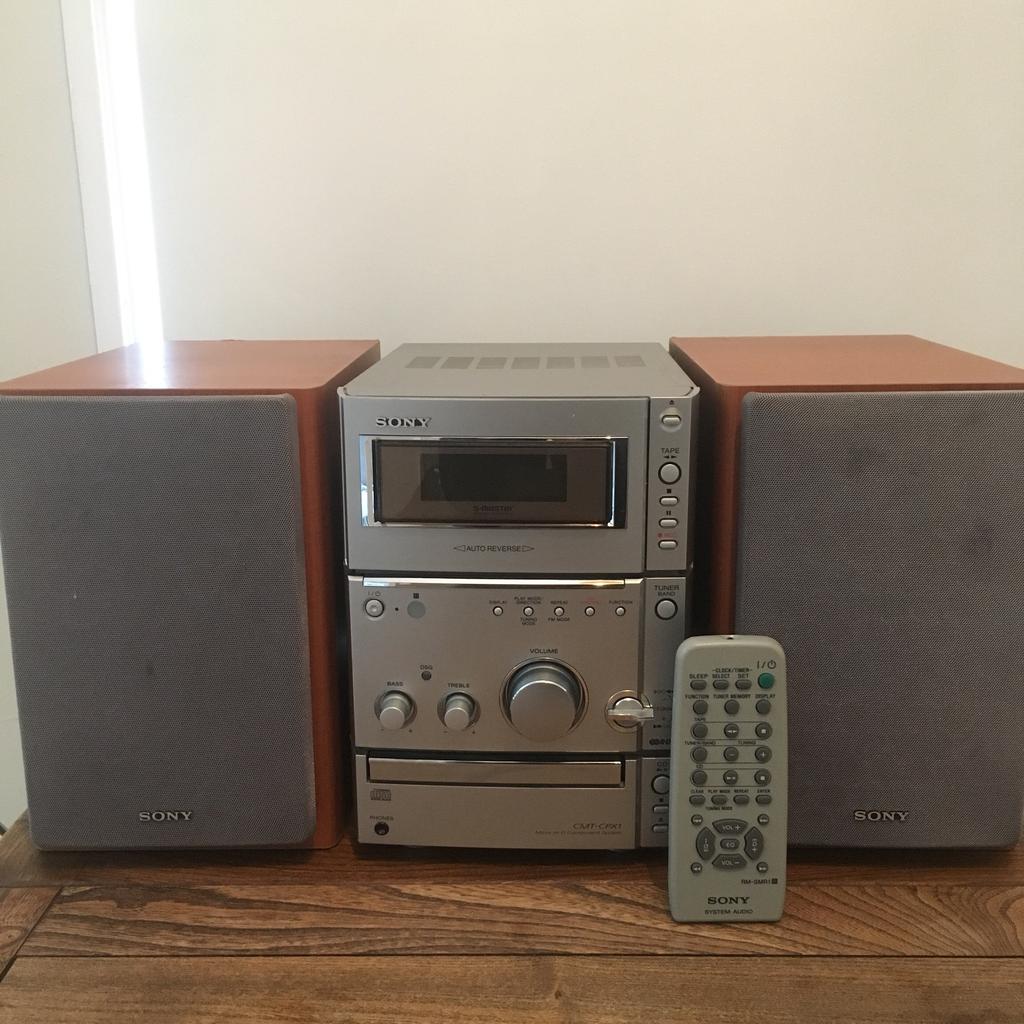 Sony mini hifi cmt-cpx1 cd, radio, tape in W3 Fulham for £40.00 for ...