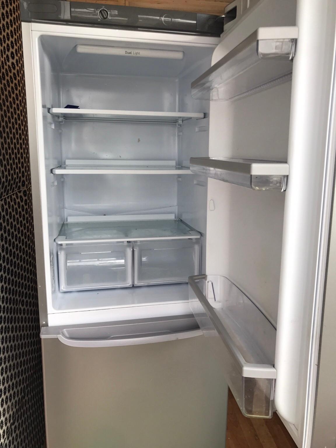 Hotpoint Frost Free Fridge Freezer FFP187M in BN20 Eastbourne for £130.