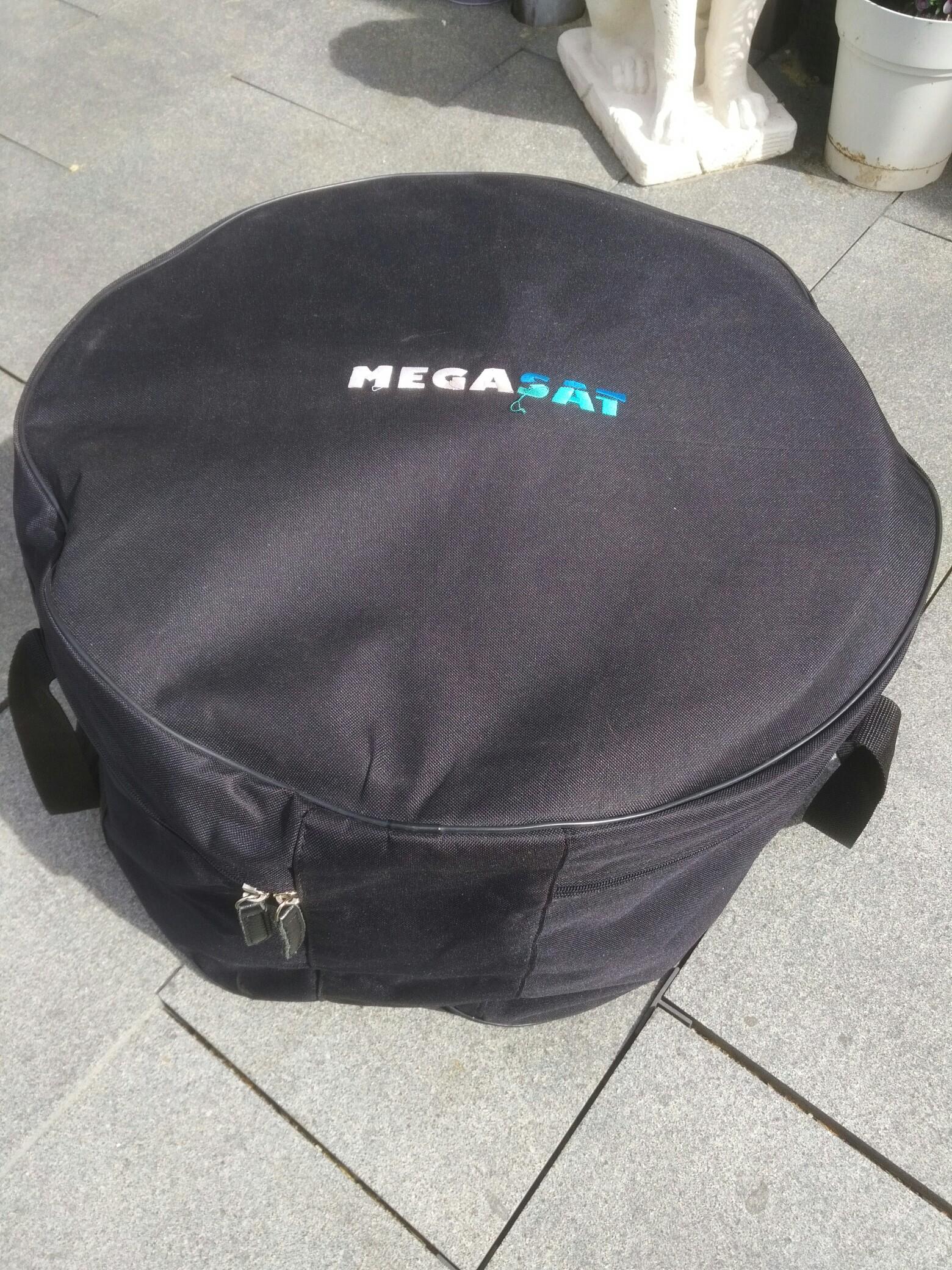 Megasat Satmaster Portable Classic Satanlage in 6130 Schwaz für 400,00 ...