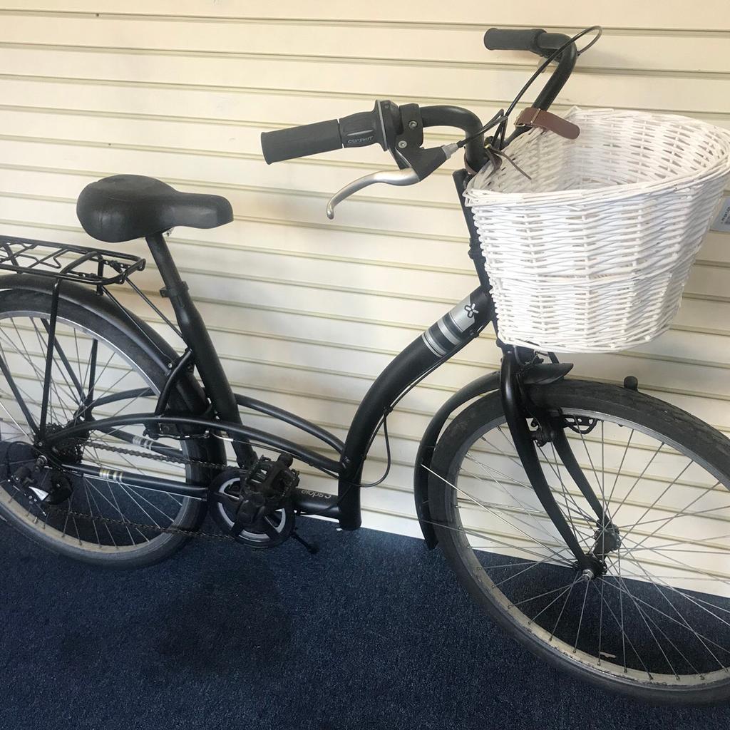 B TWIN ELOPS 3 CITY Ladies Bike in E17 London for 160.00 for sale